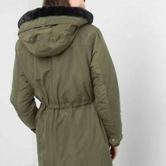 GAP Cold Control Faux-Fur Parka - Picture 2 of 5